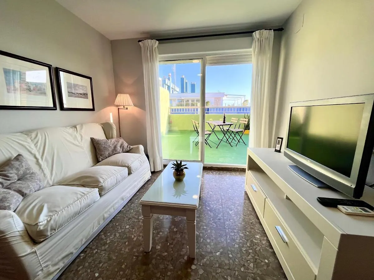 Gatu Villa Lucero, Preferente Mayores De 25 Anos Y Familias Cadiz Spain