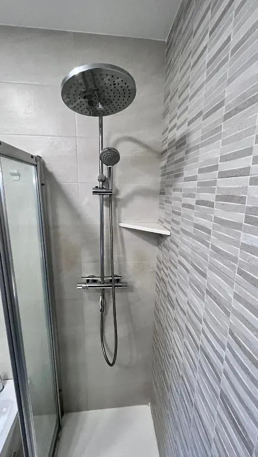 Apartment Gatu Villa Lucero, Preferente Mayores De 25 Anos Y Familias Cadiz